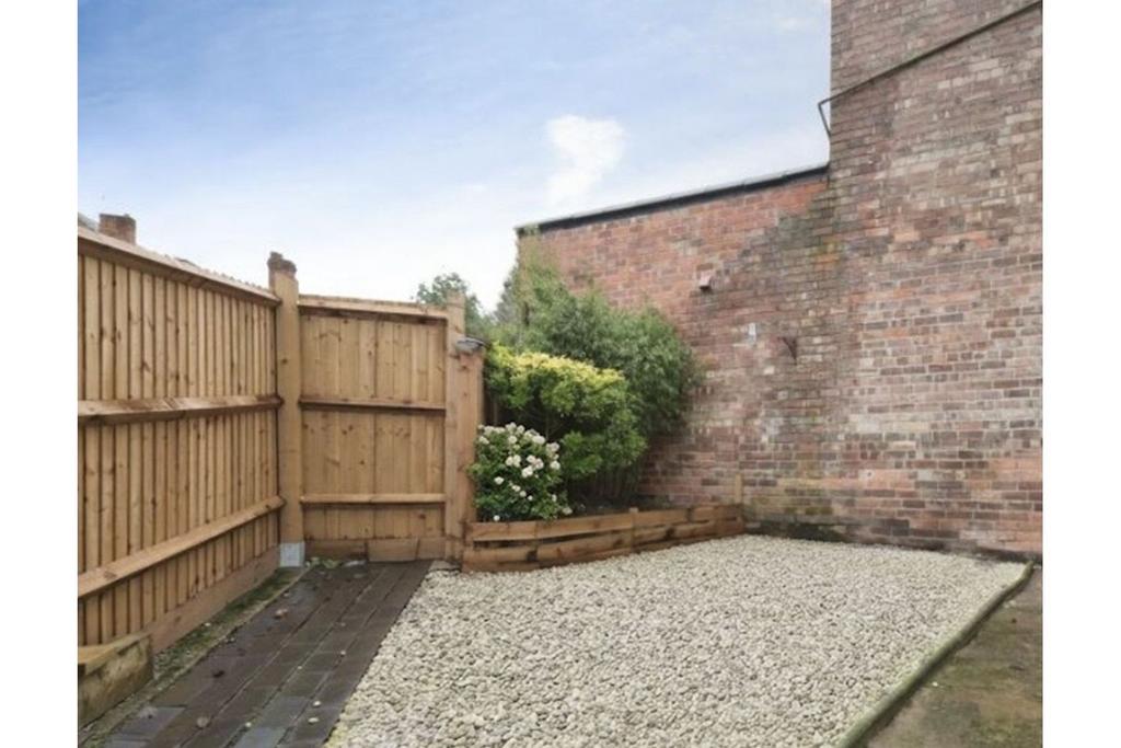 House in Nottingham, Mapperley Park - View 4