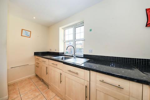 2 bedroom flat for sale, Haden Hill, Wolverhampton