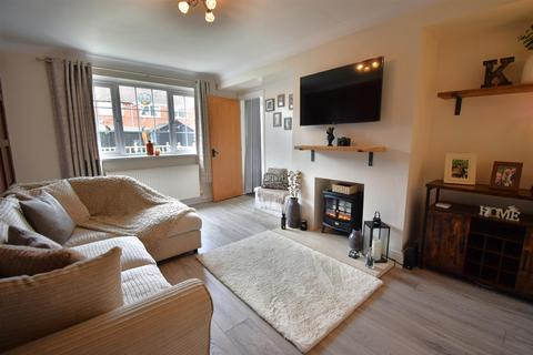 2 bedroom terraced house for sale, Gaskell Avenue, South Shields