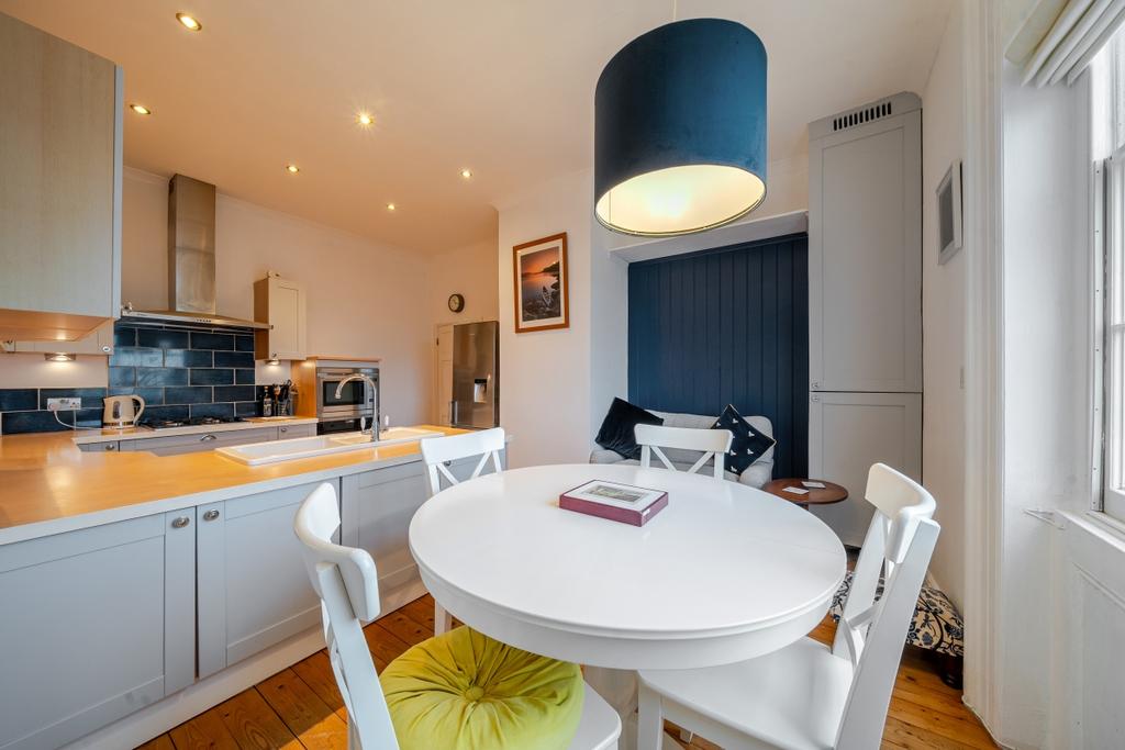 1388908-11-69429a...