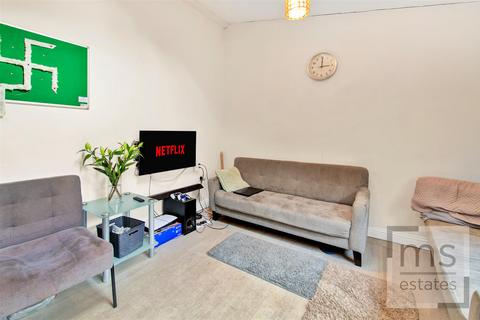 undefined, Gregory Avenue, Nottingham NG7