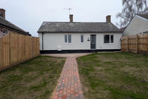 3 bedroom detached bungalow for sale, Hillside, Stowmarket