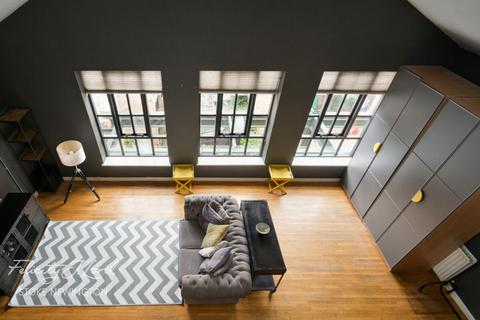 1 bedroom flat for sale, Carysfort Road, London, N16
