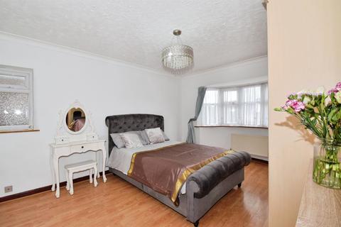 2 bedroom detached bungalow for sale, Drury Lane, Oadby, LEICESTER