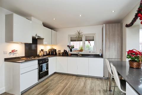 4 bedroom detached house for sale, Golding Road, Tunbridge Wells