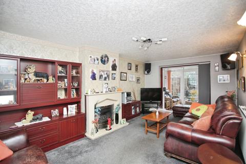 4 bedroom end of terrace house for sale, Elizabeth Way, Long Lawford, Rugby