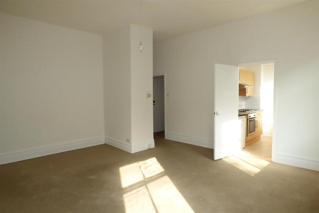 Studio Room