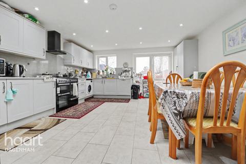 undefined, Monmouth Road, Dagenham
