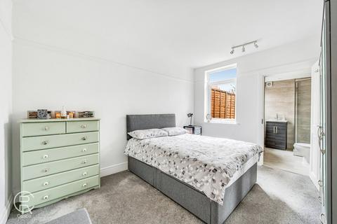 1 bedroom maisonette for sale, Highview Road, London, W13