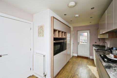 undefined, Highfields Close, Alfreton