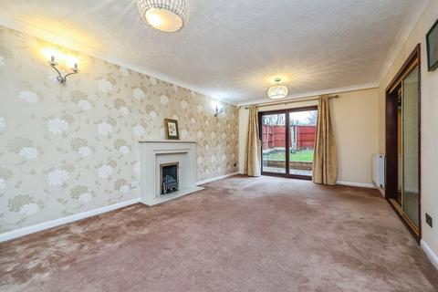 4 bedroom detached house for sale, Charlbury Court, Bramcote, Nottingham