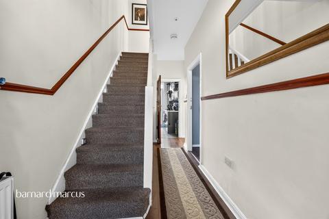 3 bedroom terraced house for sale, Greenock Road, London