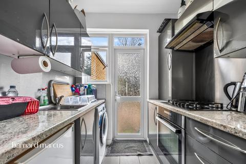 3 bedroom terraced house for sale, Greenock Road, London