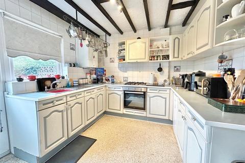3 bedroom semi-detached house for sale, Lindisfarne Avenue, Lowton, Warrington