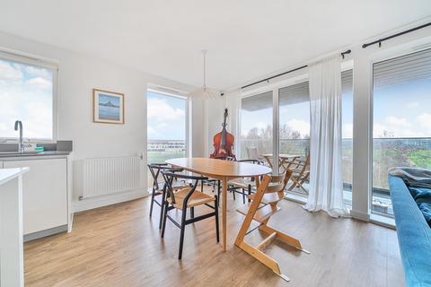 2 bedroom flat for sale, Cambridge CB2