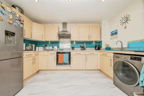 2 bedroom apartment for sale, Patteson Road, Ipswich