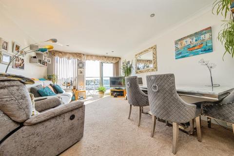 2 bedroom apartment for sale, Patteson Road, Ipswich