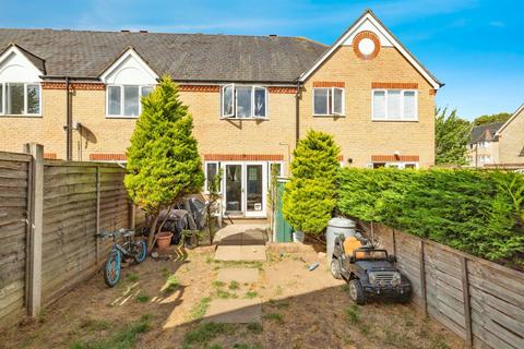 2 bedroom terraced house for sale, Norbury Avenue, Watford