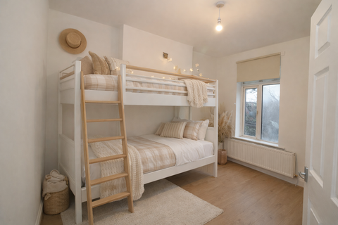 3 bedroom terraced house for sale, Eardley Road, London SW16