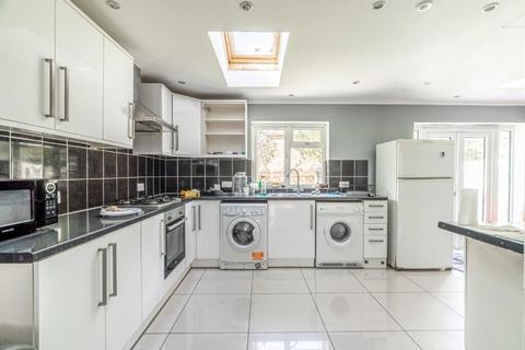 5 bedroom semi-detached house for sale, 35 Harpenden Road, St. Albans, Hertfordshire, AL3 6BJ