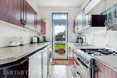3 bedroom end of terrace house for sale, Streatham Vale, London