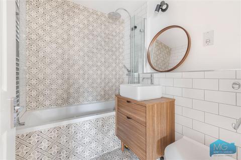 3 bedroom apartment for sale, Audley House, Campsbourne Road, London, N8