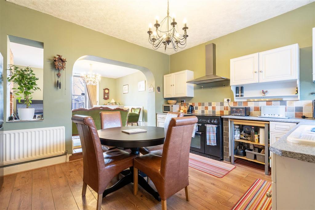 Kitchen / Diner