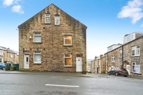 2 bedroom end of terrace house for sale, Hainworth Wood Road, Keighley BD21