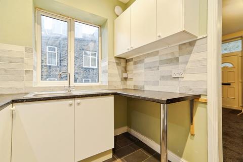 2 bedroom end of terrace house for sale, Hainworth Wood Road, Keighley BD21