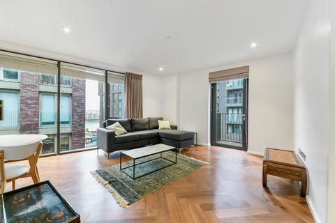 1 bedroom apartment for sale, Capital Building, Embassy Gardens, Nine Elms, SW11