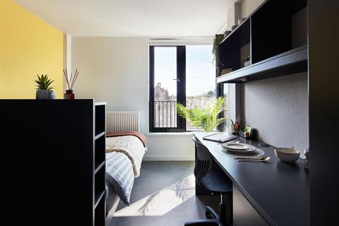 1 bedroom in a flat share to rent, 43 Lewes Road, Brighton BN2