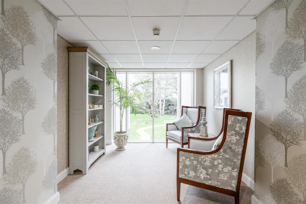 Apartment 22 Brueton Place 20.jpg