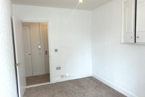 1 bedroom apartment for sale, Royal York Crescent, Clifton, Bristol