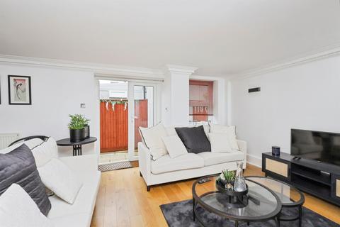 3 bedroom flat for sale, Silverdale Road, Eastbourne