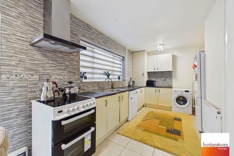 3 bedroom semi-detached house for sale, Faraday Avenue, Quinton