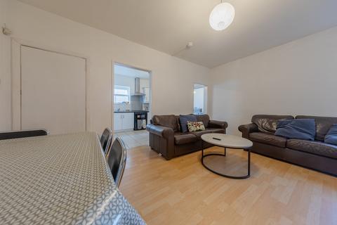 5 bedroom house of multiple occupation for sale, Derby Road, Nottingham NG7