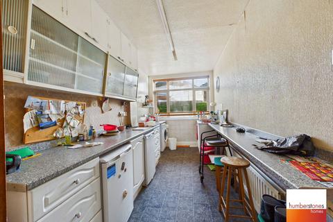 3 bedroom semi-detached house for sale, Albert Road, Oldbury