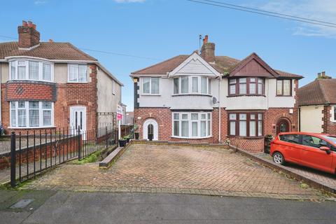 3 bedroom semi-detached house for sale, Regent Avenue, Tividale, Oldbury