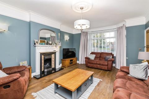 undefined, Yarmouth Road, Lowestoft