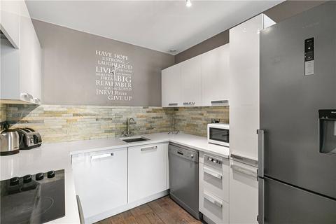 1 bedroom apartment for sale, Queenstown Road, London
