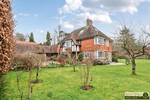 6 bedroom house for sale, Park View, Aston Clinton,