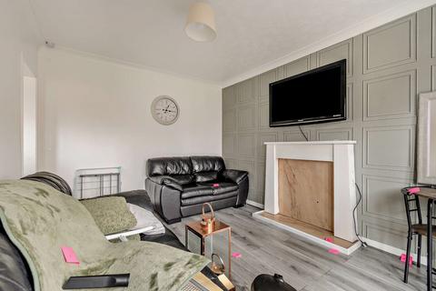 3 bedroom semi-detached house for sale, West Crescent, Beeston, Nottingham, NG9