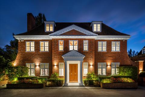 6 bedroom detached house for sale, Winnington Road, Hampstead Garden Suburbs, London N2