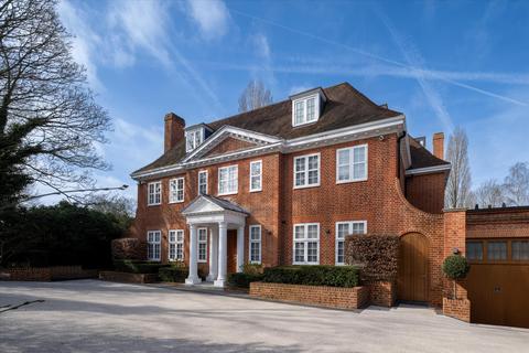 6 bedroom detached house for sale, Winnington Road, Hampstead Garden Suburbs, London N2