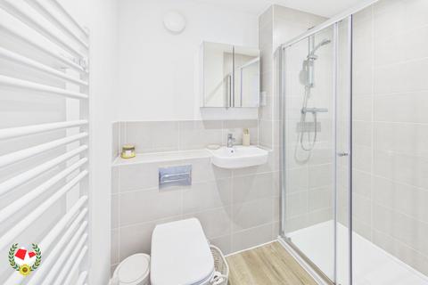 3 bedroom semi-detached house for sale, Farley Way, Hardwicke, Gloucester GL2 4EU