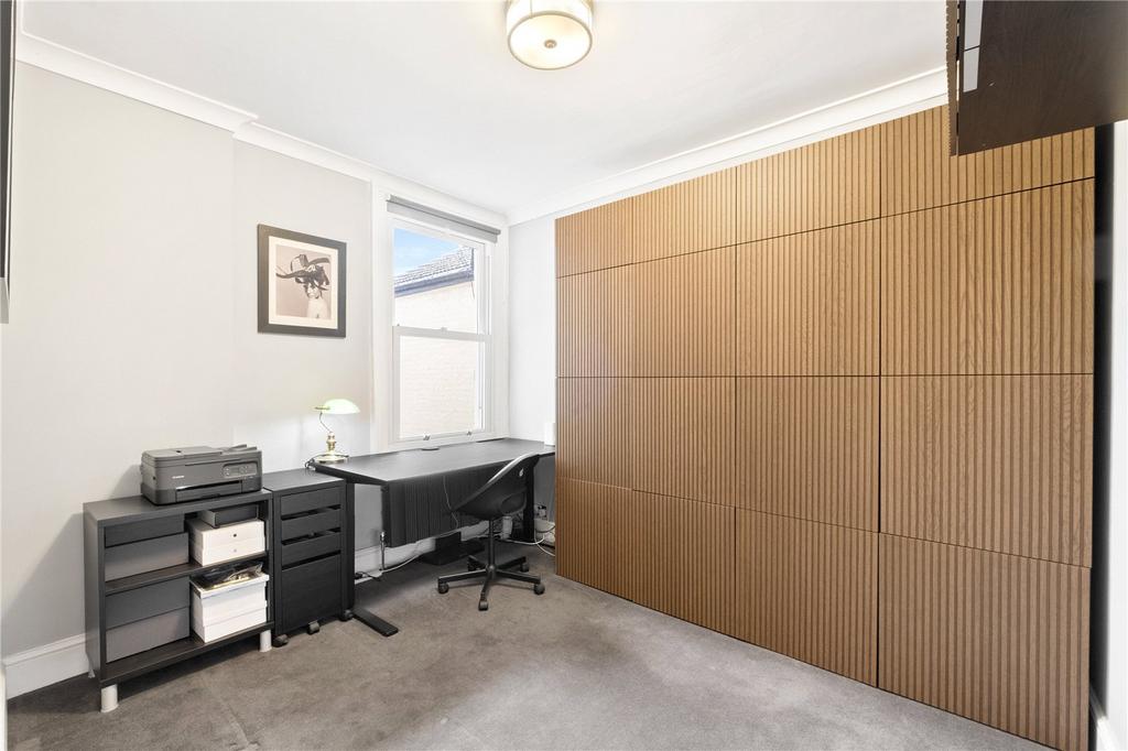 Bedroom/Study