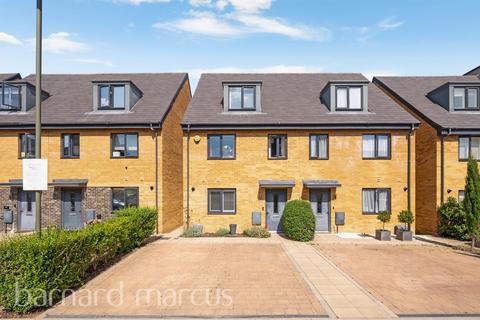 undefined, Tala Close, Surbiton