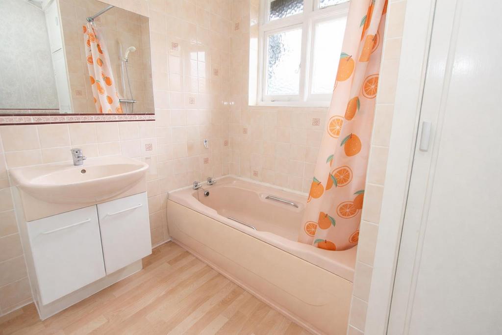 Bath.JPG