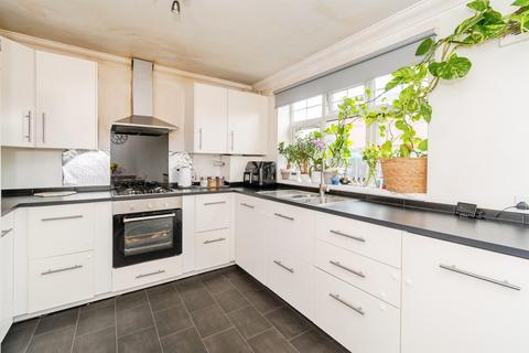 2 bedroom end of terrace house for sale, Butts Road, Southampton