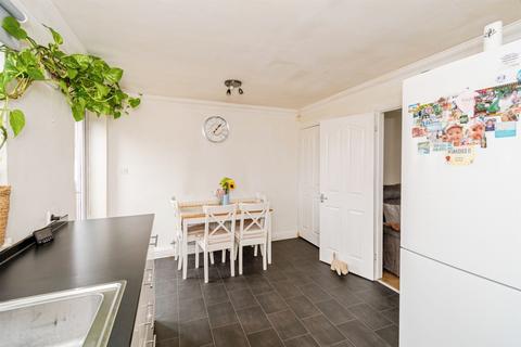 2 bedroom end of terrace house for sale, Butts Road, Southampton
